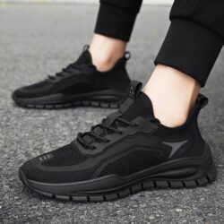 Versatile Flying Woven Breathable Mesh Sports Men's Shoes